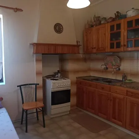Konstantinos Apartamento *